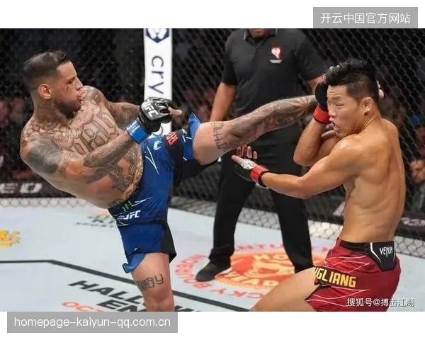 UFC拳手气势拉满，出场背景音乐引爆现场